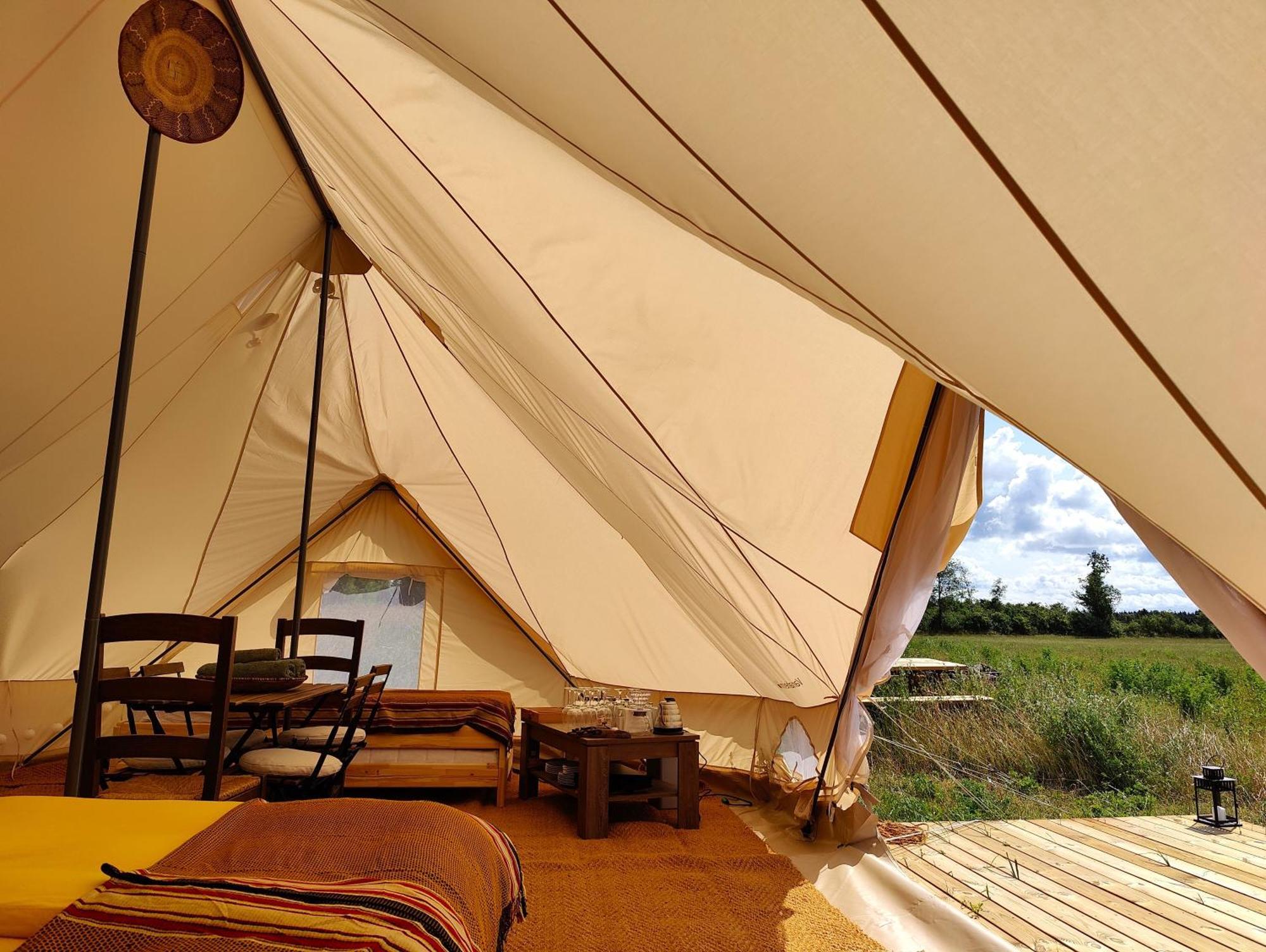 Under Canvas Bornholm Ostermarie Bagian luar foto