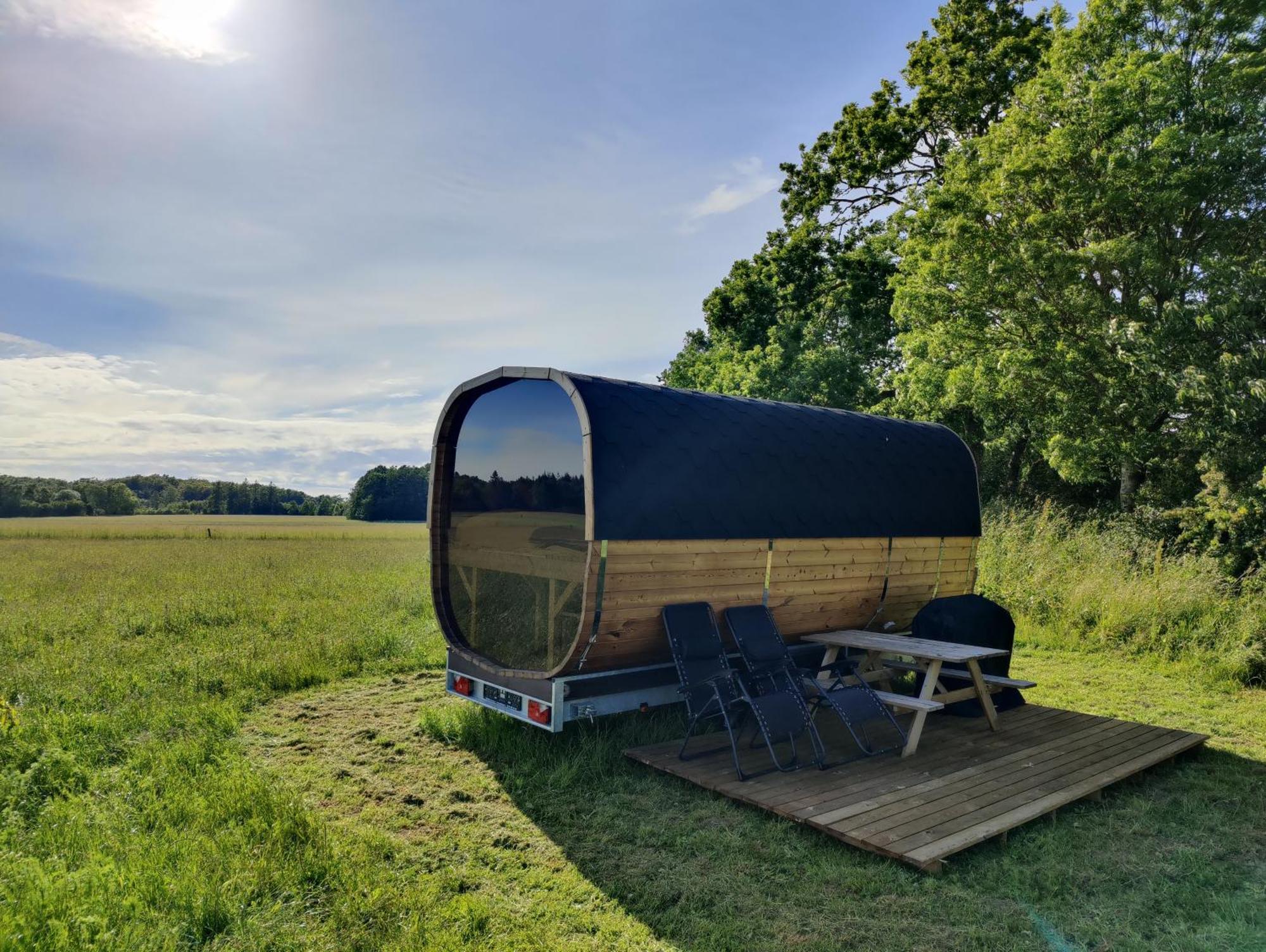 Under Canvas Bornholm Ostermarie Bagian luar foto